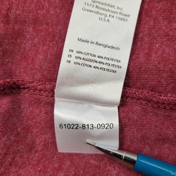 Outstanding Graphic Pop Culture Reference Tee size Large - Picture 8 of 9